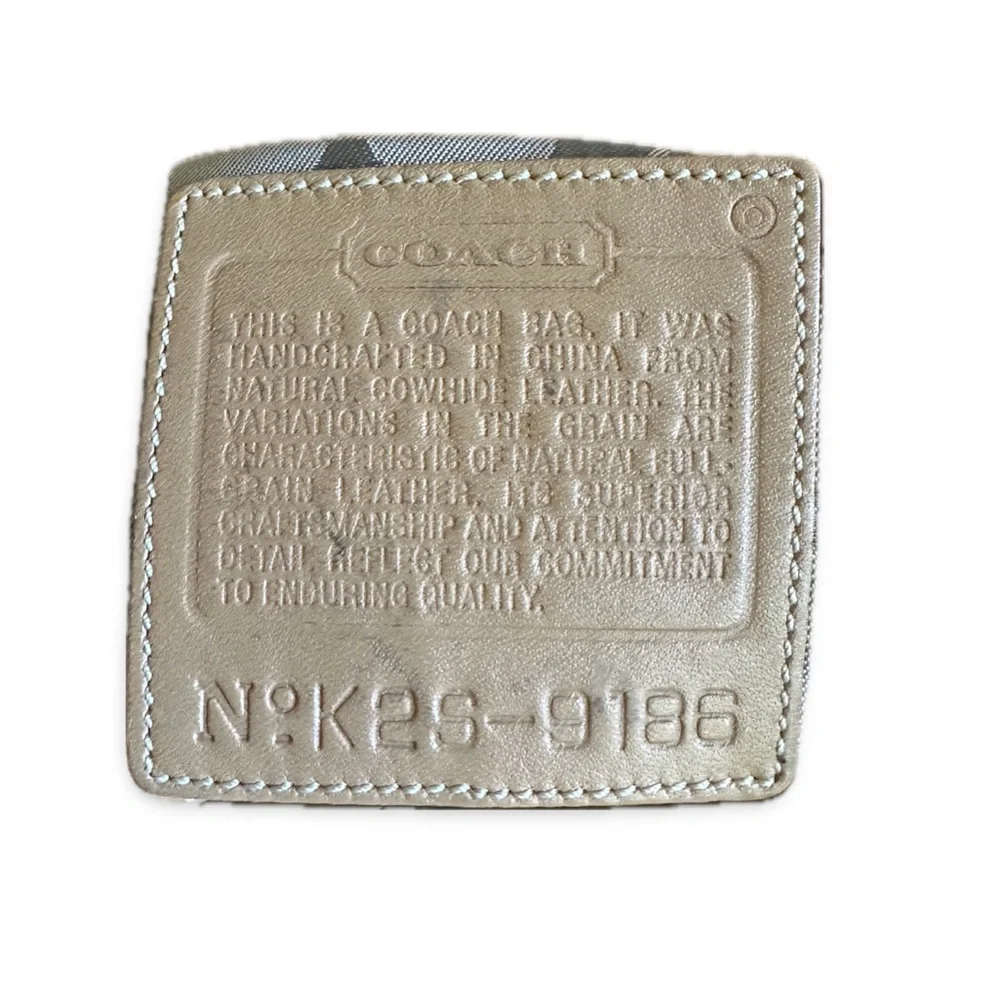 Vintage Coach Soho Duffle - Picture 4 of 5